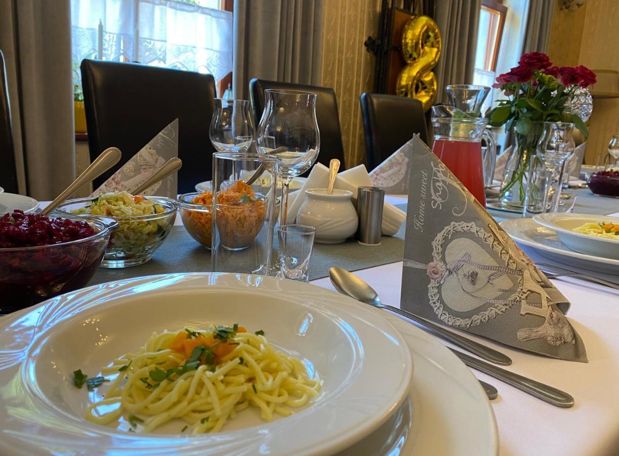 Готель I Restauracja Castle 3*
